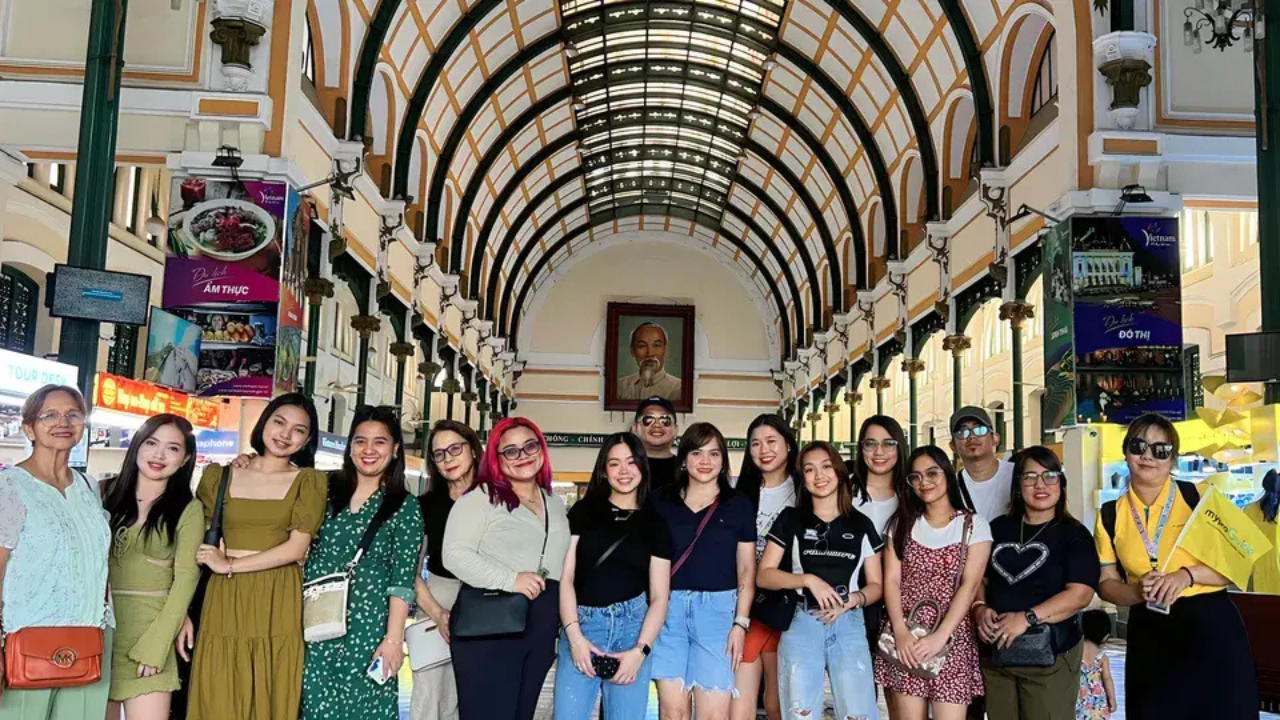 Saigon Instagram Half-day Tour with Iconic attractions in Ho Chi Minh City