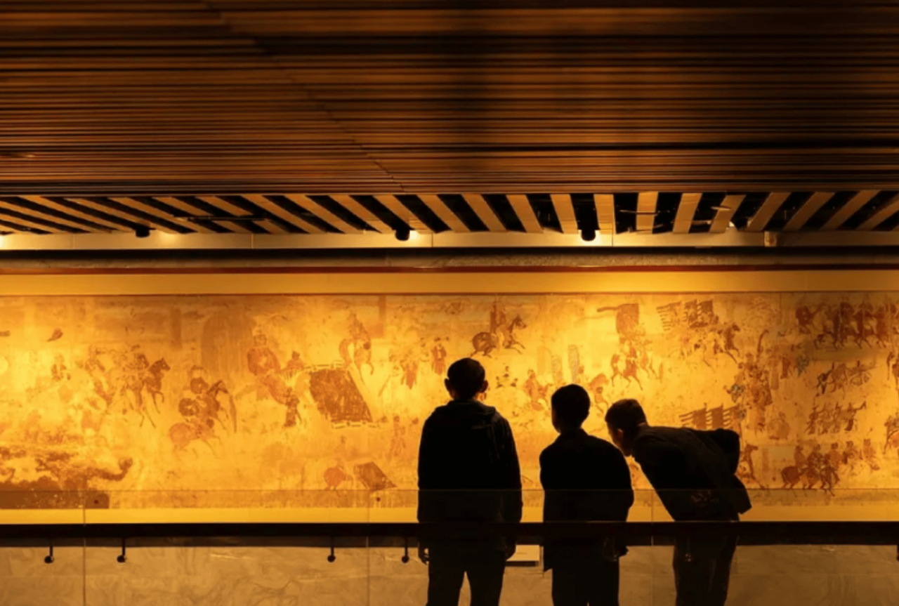 1-Day Tour to Dazu Rock Carvings (Baodingshan + Beishan + Museum) 5