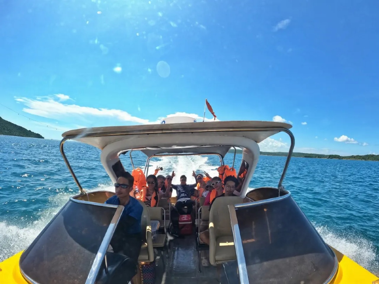 Small Group Snorkeling Trip by Speedboat To Discover Phu Quoc Coral Reefs 2