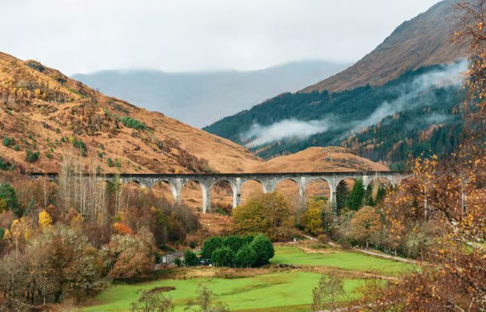 Glenfinnan, Fort William & Glencoe Day Tour from Edinburgh | Scotland 2