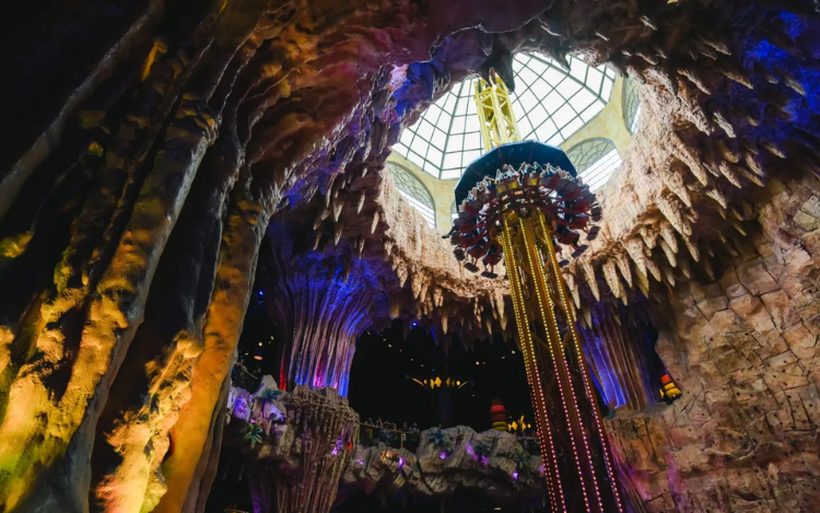 Ba Na Hills and Golden Bridge Day Tour 4