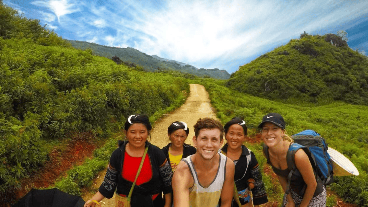 2D1N Sapa Trekking Tour by Bus from Hanoi 3