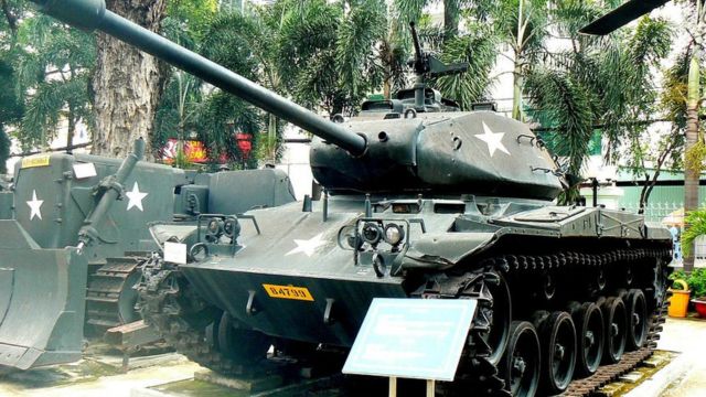 War Remnants Museum and Independence Palace Walking Tour 3