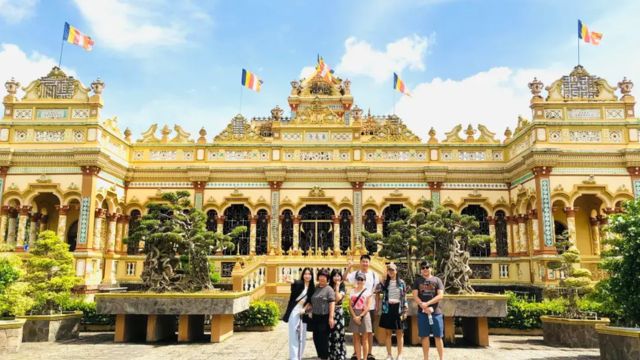 Mekong Delta Day Tour from Ho Chi Minh City with Luxury Limousine Options 2