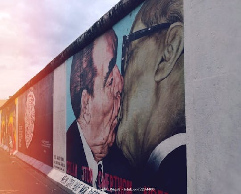 East Berlin's street art private walking tour 3