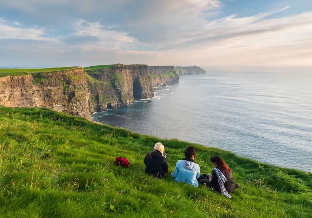 Cliffs of Moher, Doolin, Burren, and Galway Day Trip from Dublin