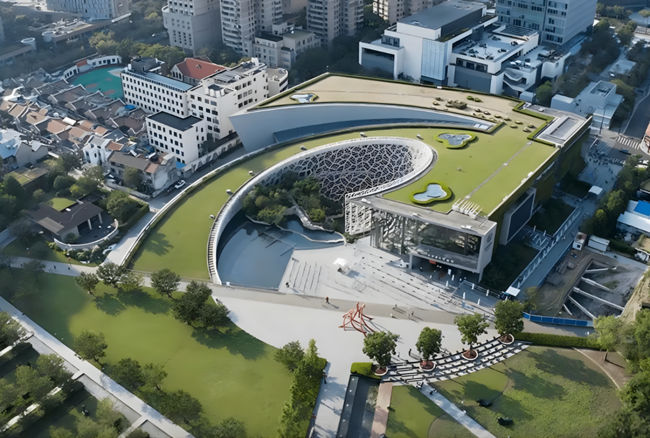 Shanghai Natural History Museum: Rare Specimens & Optional Bilingual Tours