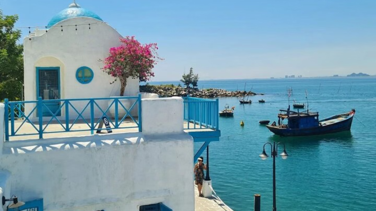 Instagram Cafe Tour in Da Nang