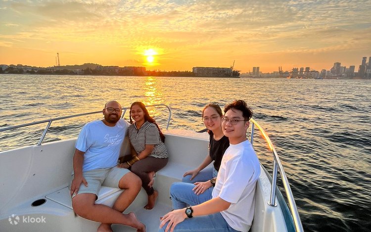 Southern Islands Speedboat Guided Tour by YachtCruiseSG 2