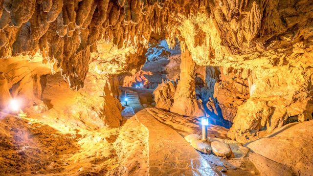 3D2N Ba Be Lake & Ban Gioc Waterfall Tour from Hanoi 4