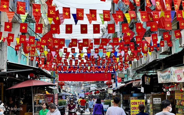 Half-day City Highlights & Hidden Gems Tour 3