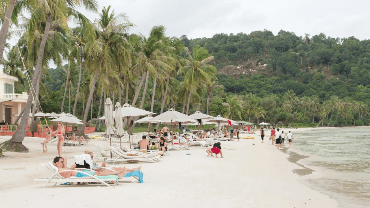 One Day Trip to the South of Phu Quoc: Ho Quoc Pagoda and Pepper Farm