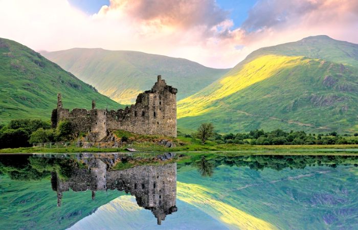2D1N Scotland Tour: Eilean Donan, Loch Ness & The North West Highlands from Edinburgh or Glasgow | United Kingdom