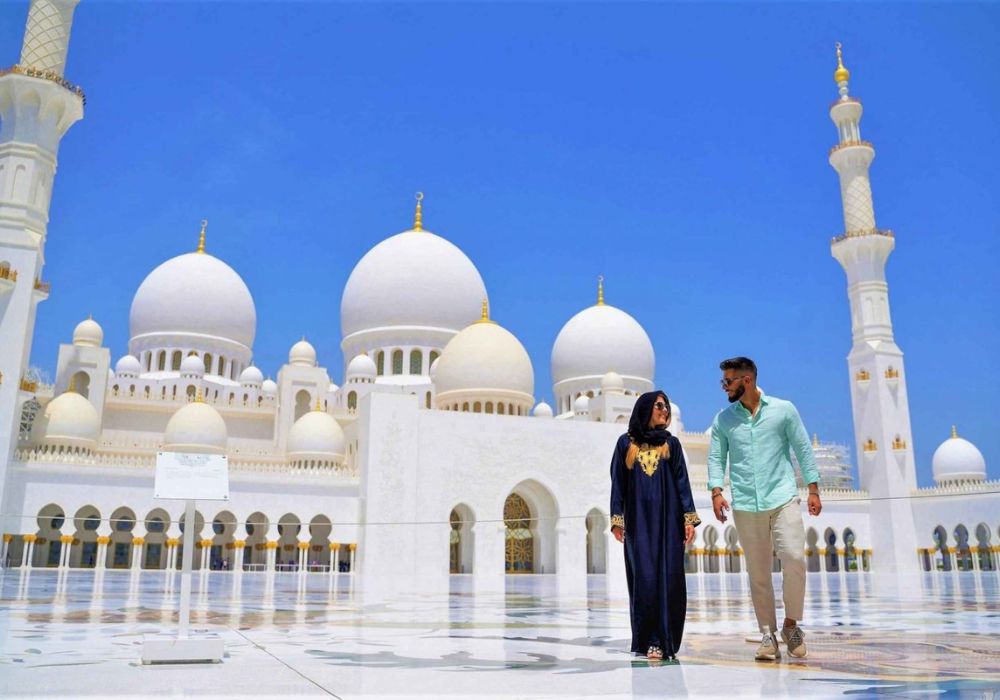 Abu Dhabi City Tour with Grand Mosque from Dubai 3