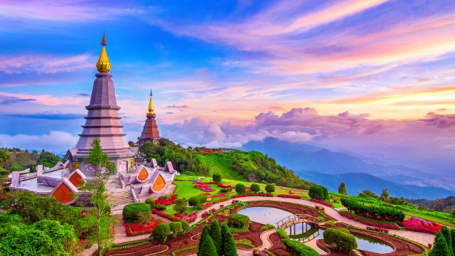 Doi Inthanon National Park Tour with Trekking at Pha Dok Seaw or Kew Mae Pan | Chiang Mai