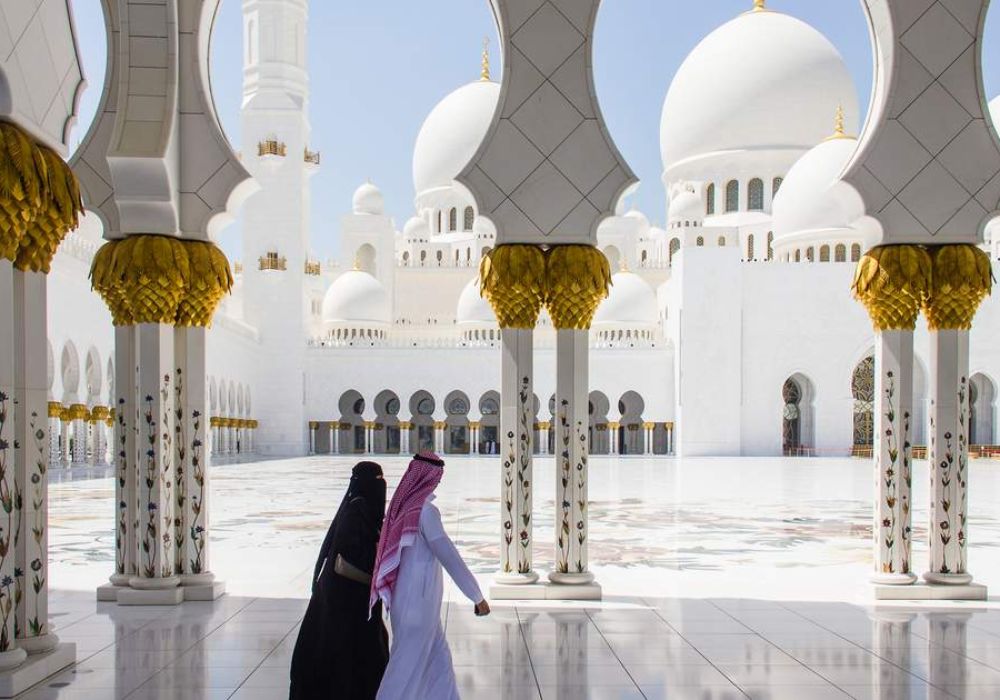 Premium Abu Dhabi Full-Day City Tour from Dubai 2