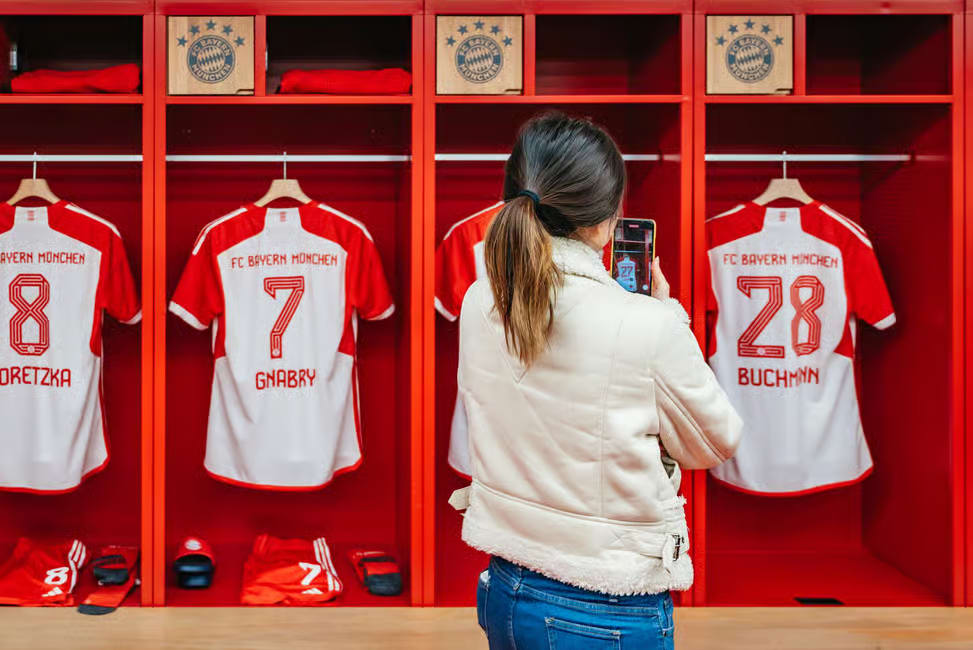 Munich city tour with self-guided visit of the FC Bayern Munich stadium 2