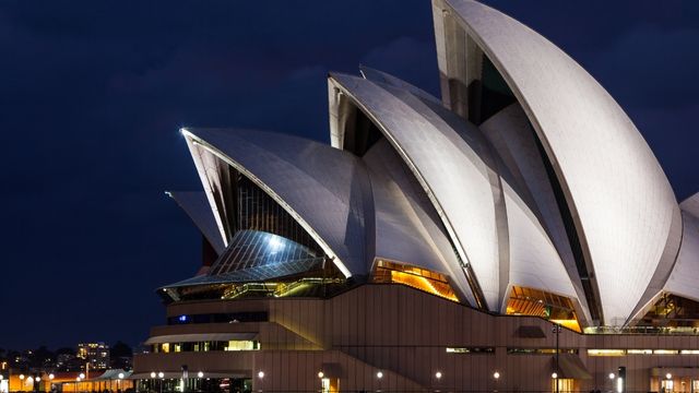 Sydney Opera House Official Guided Tour in Multiple Languages 3
