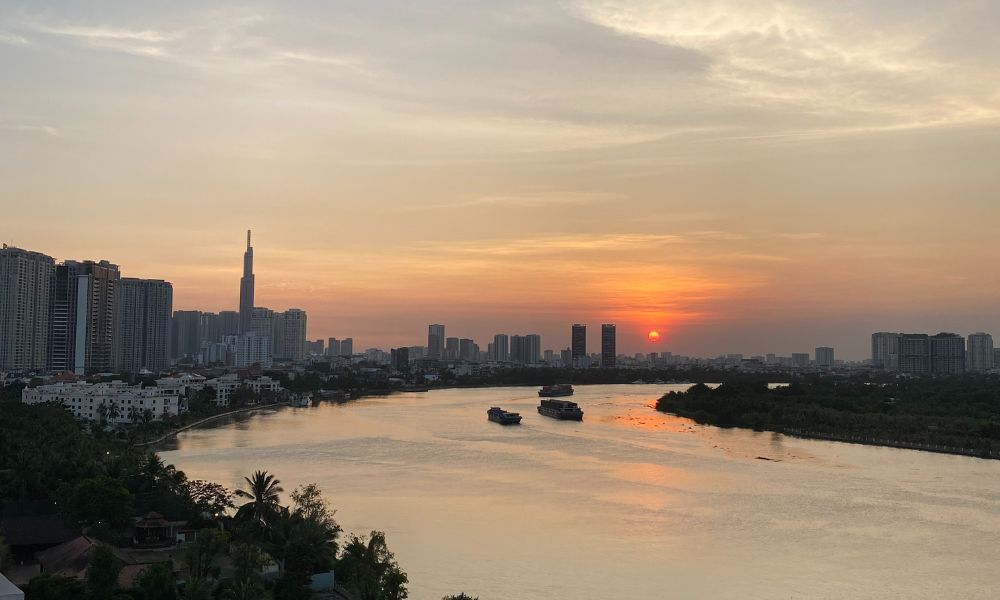 Ride Around Saigon with Locals – Explore the City with San 3
