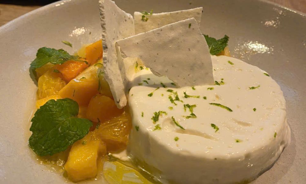 Ho Chi Minh City Local Food & Culture Adventure On Motorbike with Helen 3