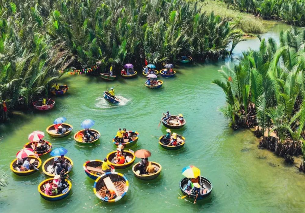 Hoi An Ancient Town & Coconut Forest Basket Boat Tour with Night Market Visit and Boat Ride from Hoi An / Da Nang | Vietnam 5