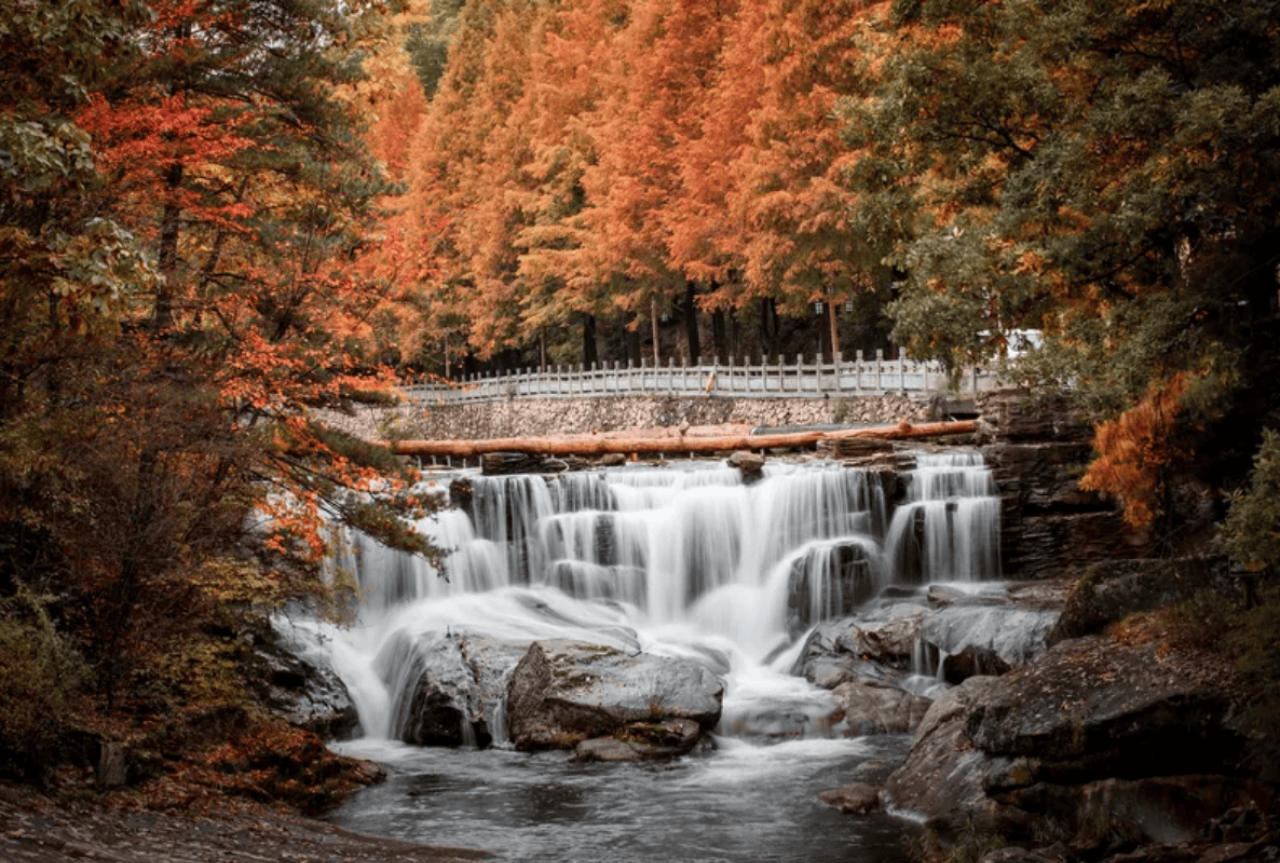 Guangzhou Private Day Tour: Baiyun Mountain & Sun Yat-sen Memorial Hall 2