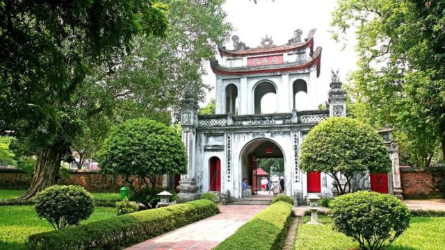Hanoi City Highlights Full-Day Tour with Guide & Lunch 5