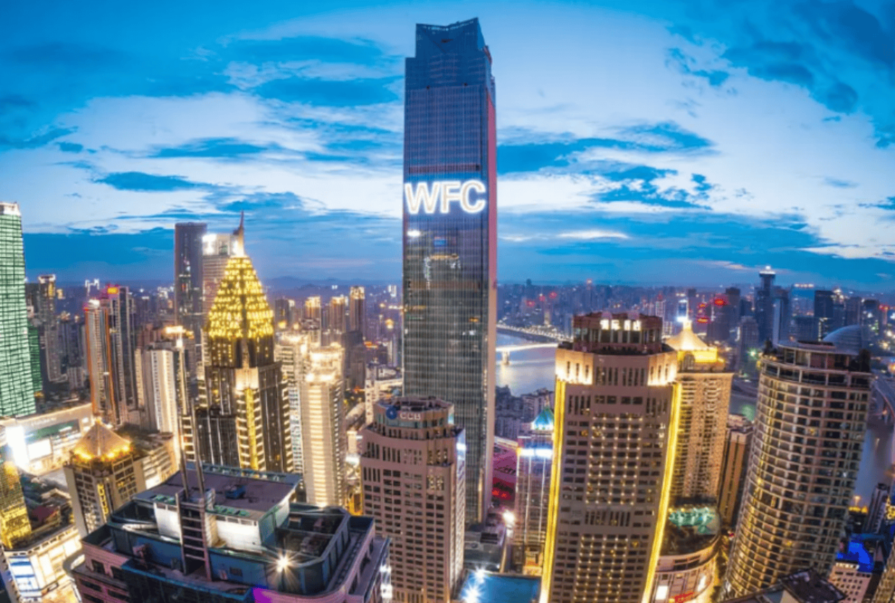 1-Day Chongqing Tour: Yangtze River Cableway + Light Rail Through Buildings + Hongya Cave + Ciqikou 4