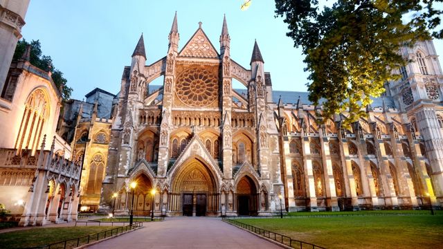 Westminster Abbey, Big Ben and Buckingham guided tour in London 3
