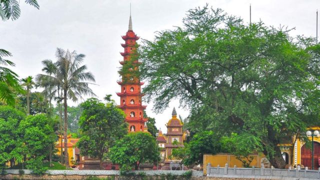 Hanoi City Highlights Full-Day Tour with Guide & Lunch 4