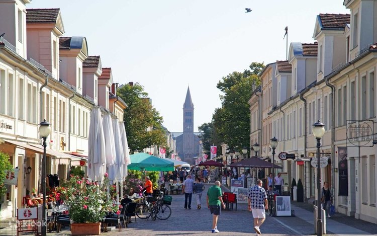 Discover the Potsdam Half-Day Tour from Berlin