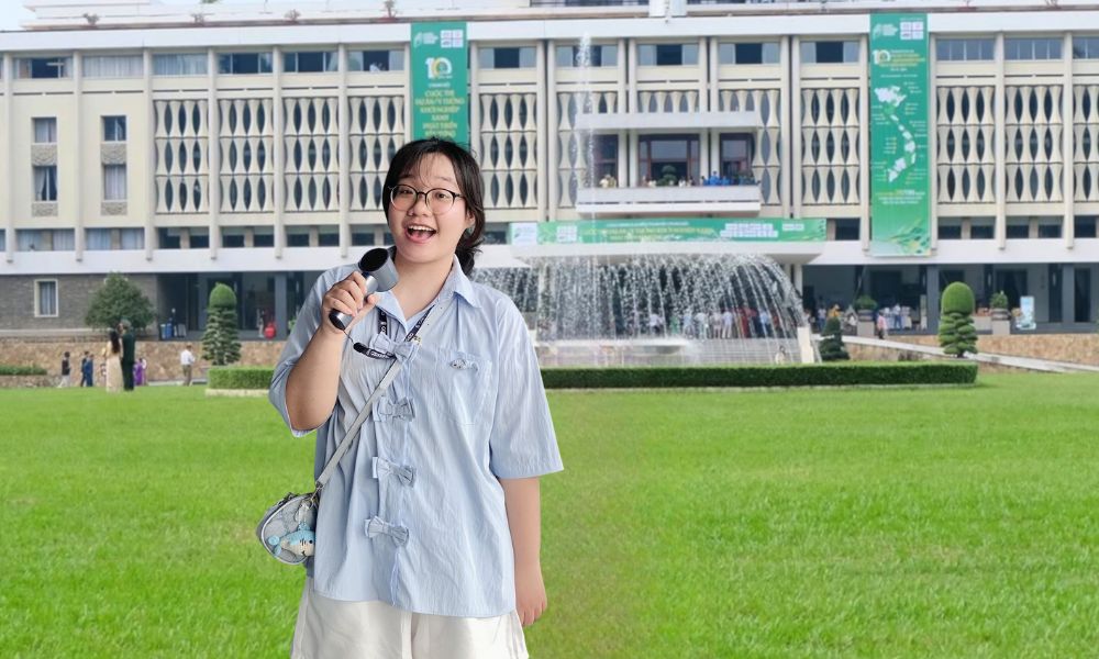 Memorable Moments in Ho Chi Minh City with Locals – Scooter Experience with Ngoc (Chinese Speaker)