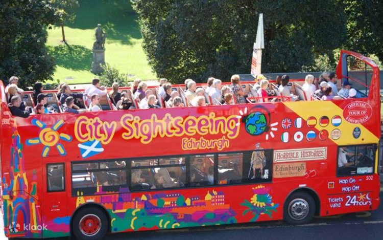 Edinburgh Hop-On Hop-Off City Sightseeing Bus Pass