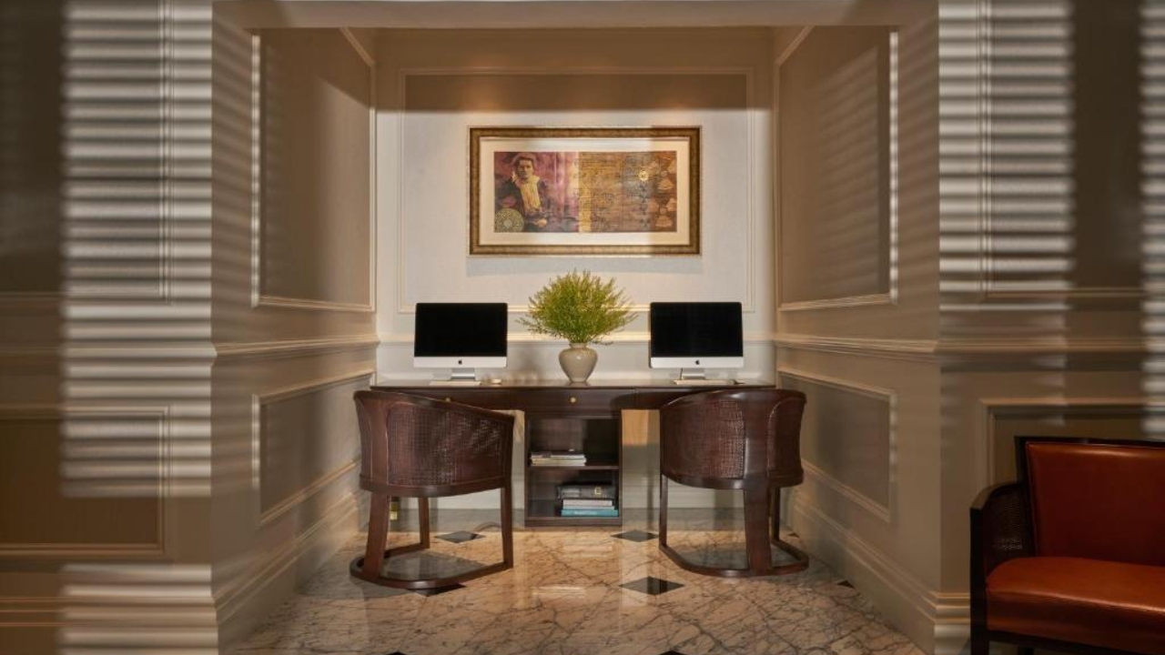 Mai House Saigon Hotel 5