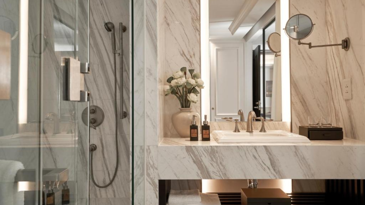 Mai House Saigon Hotel 4