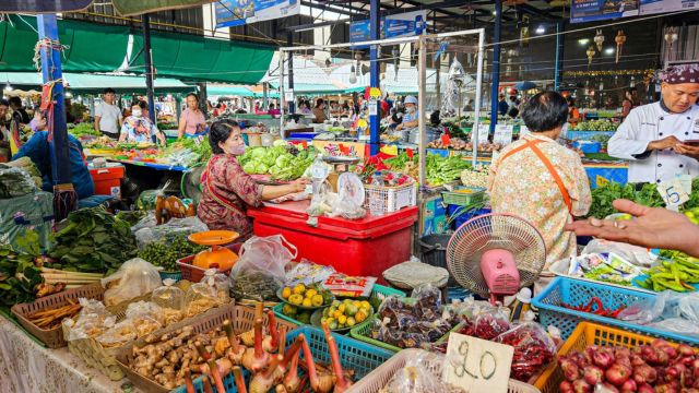 Super Fun Thai Cooking Class in Chiang Mai | Thailand 3