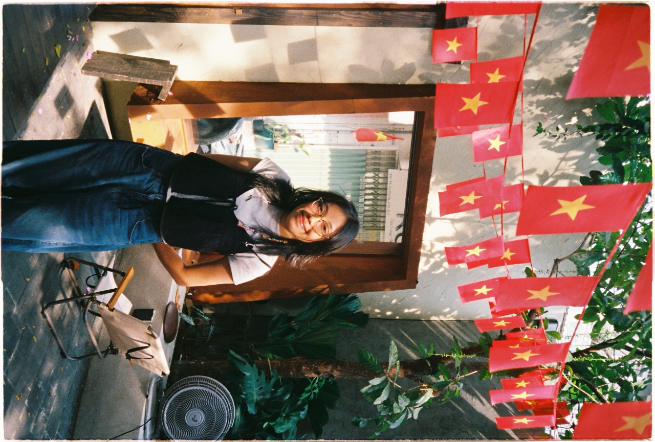 Kim Ngan - Vintage Photo With Film Camera In Saigon 3