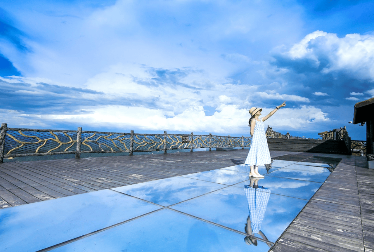 Ruyi Peak Cableway Scenic Area 4