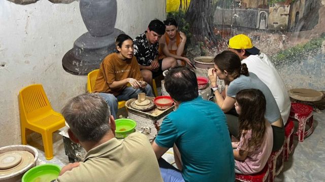 Bat Trang Pottery Ceramics Class in Hanoi’s Old Quarter 5