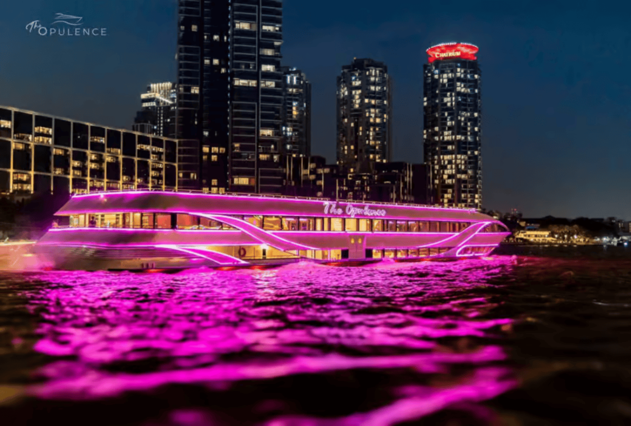 The Opulence Luxury Chao Phraya Dinner Cruise