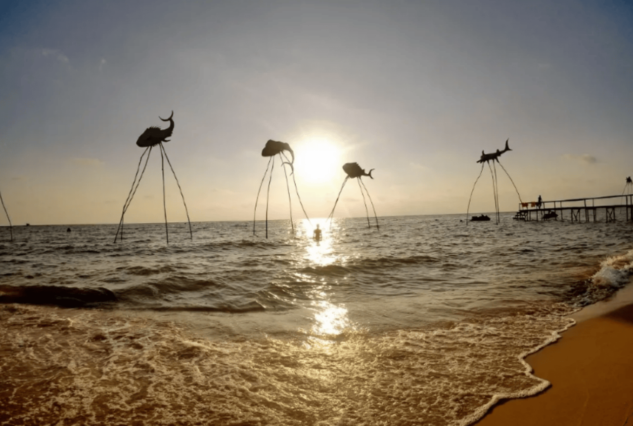 Sunset Sanato Beach Pass