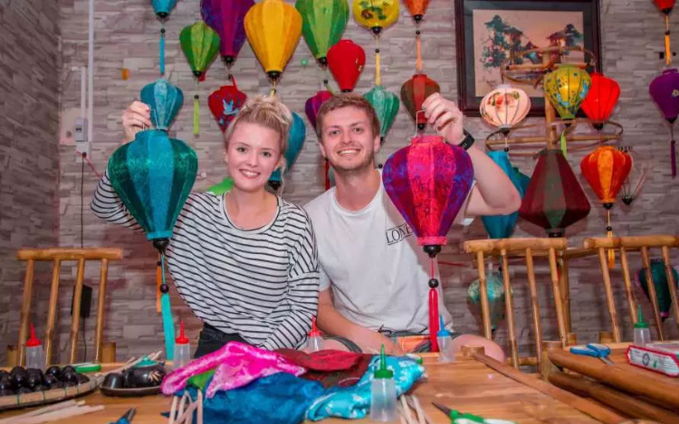 Hoi An Lantern Making Workshop