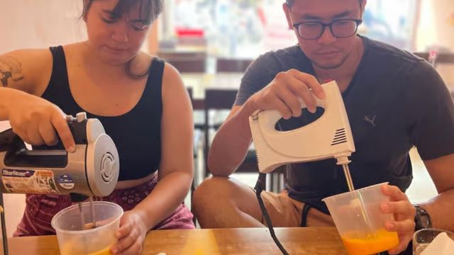 Fast & Simple 1 Hour Egg Coffee Class – Local Instructor & Snack Included 4