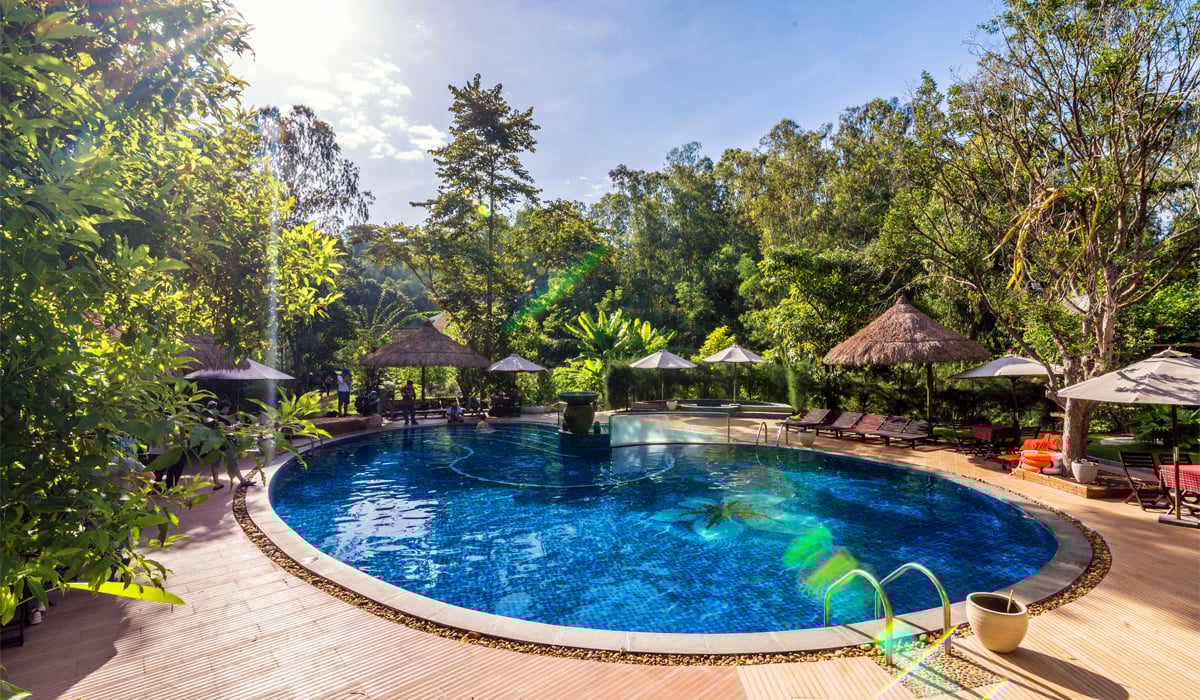 Nha Trang: Thap Ba Mud Bath 4