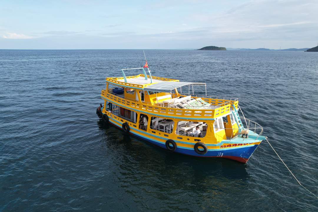 Deep Sea Fishing Tour in Southern of Phu Quoc 3