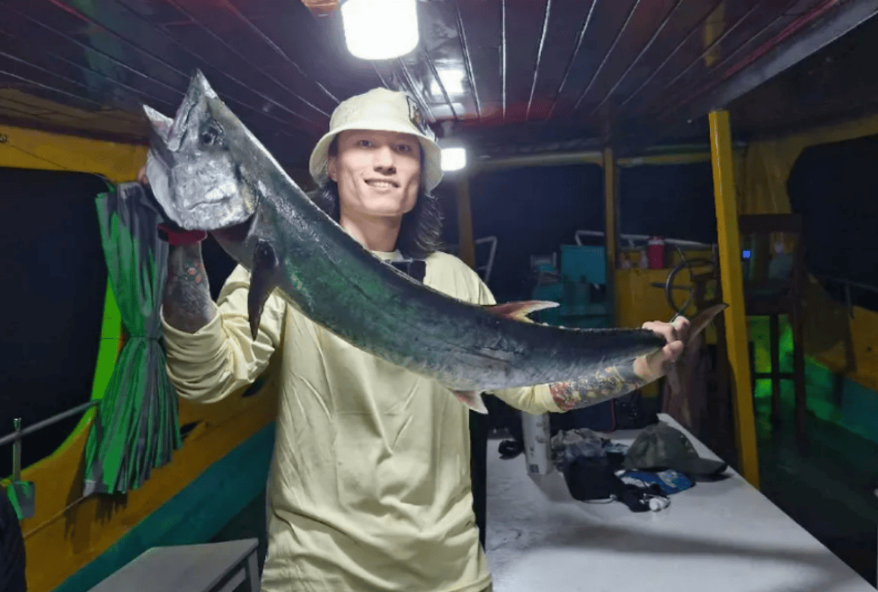 [ Red River Tours] 深海釣魚 3