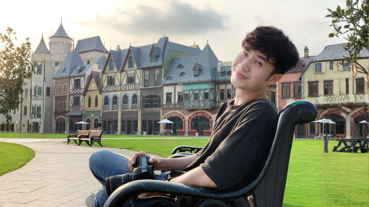 Photography tour - A Deep Dive into Photogenic Spots In Ho Chi Minh City with Quoc Thien