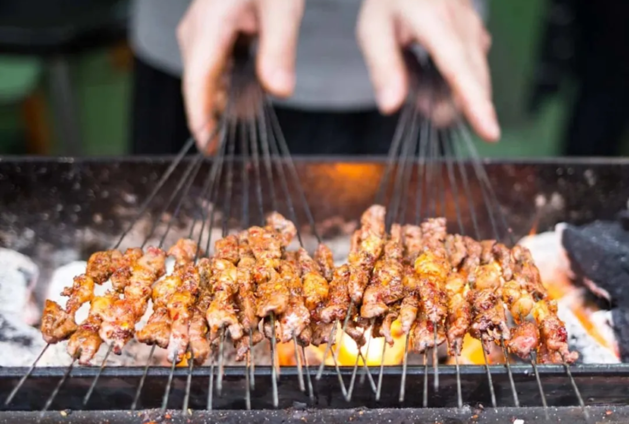 Xi'an Evening Food Tour by Tuktuk 3