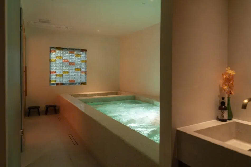 Sa Spa Central – Personalized Spa Journey: Massage, Facial & Hair Care 4