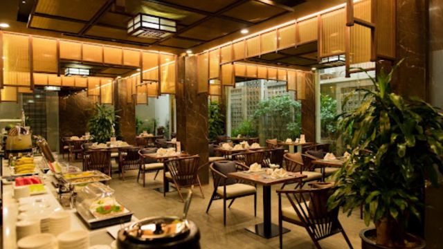 Hanoi Zen Villas: Ultimate 5-Star Spa Experience with Traditional Massage & Buffet 3